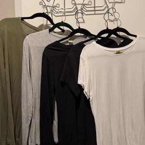 5 tee BUNDLE**  ONNO Women’s t-shirts Size L * SS: B/W. LS: B/Gray/Green